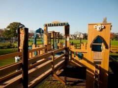 Addition of colour to 'Bidefort' in Victoria Park, Bideford