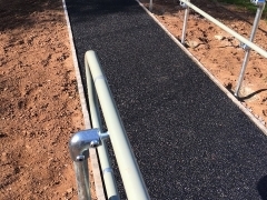 Resin bonded driveways and pathways