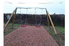 TeKo wooden swing